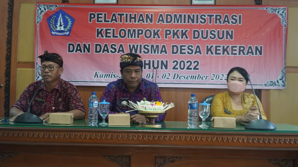 Pelatihan Administrasi Kelompok PKK Dusun Dan Dasa Wisma